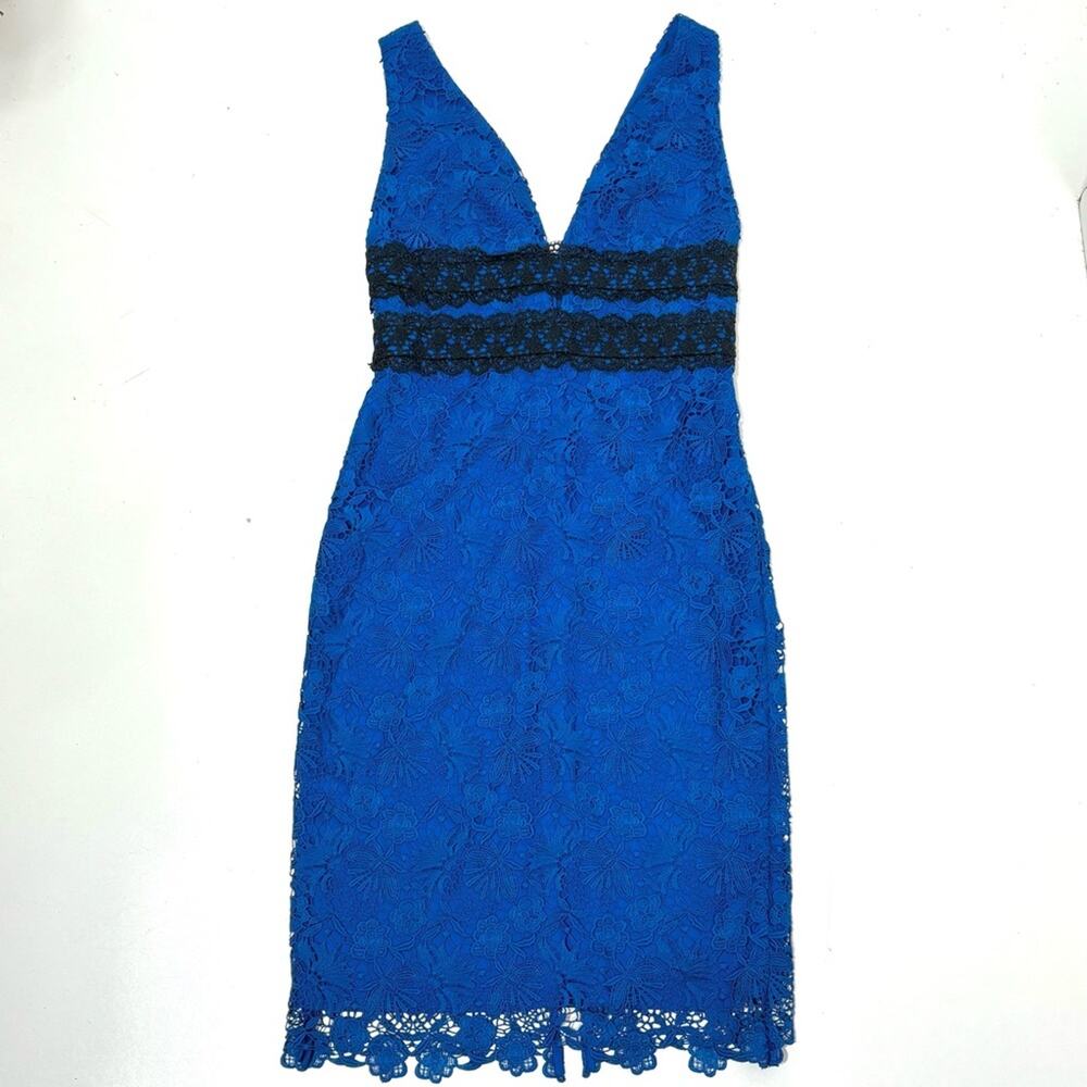 DVF Blue Viera Lace Sleeveless Shift Midi Dress V Neck 4